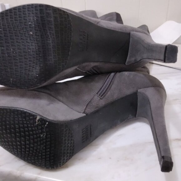 Stuart Weitzman Gray Suede Platform Stiletto Knee High Boots Size 8.5 - Picture 10 of 14
